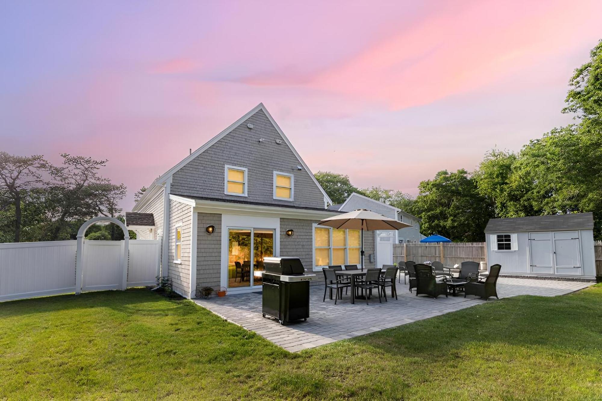 Renovated & Sophisticated Home Near Beach & Shops! Barnstable Esterno foto