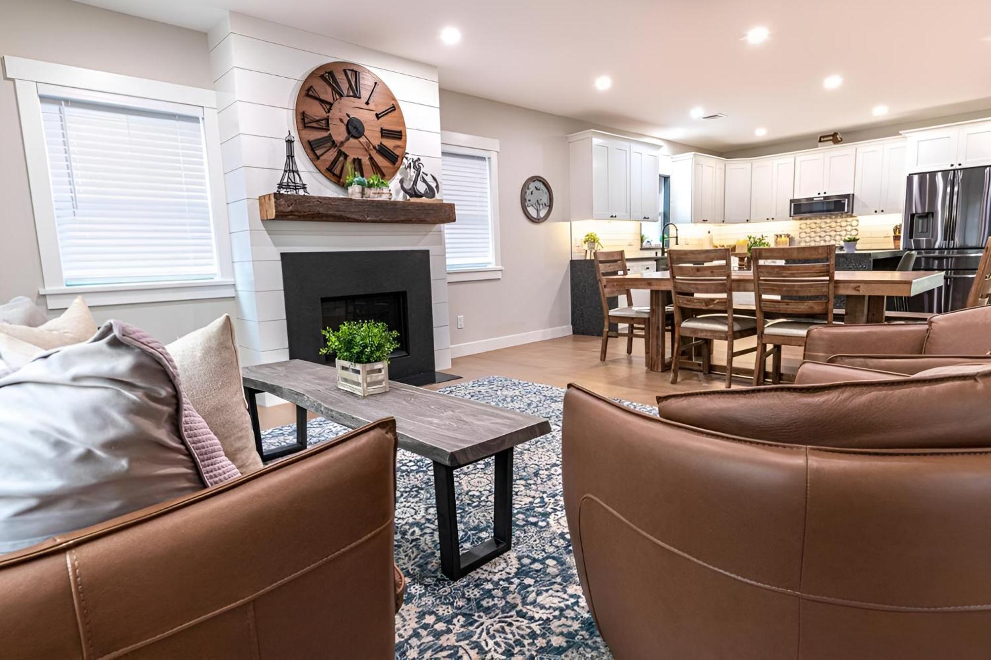 Renovated & Sophisticated Home Near Beach & Shops! Barnstable Esterno foto