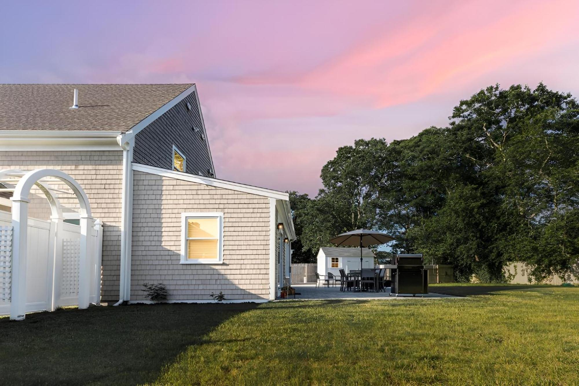 Renovated & Sophisticated Home Near Beach & Shops! Barnstable Esterno foto